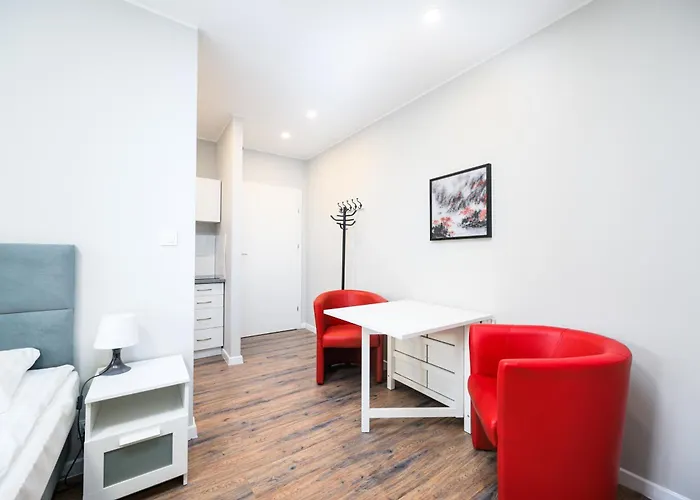 3 Maja 32b -b By Homeprime סופוט